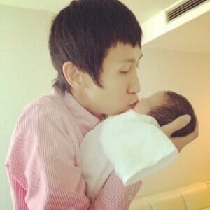 アンガールズ山根嫁と子供