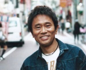 浜田雅功の優しいエピソードと恐怖伝説８選 若い頃は怖いけどモテモテ お笑い芸能headline